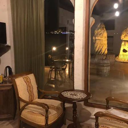 By Aza Otel