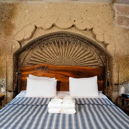 Otel By Aza